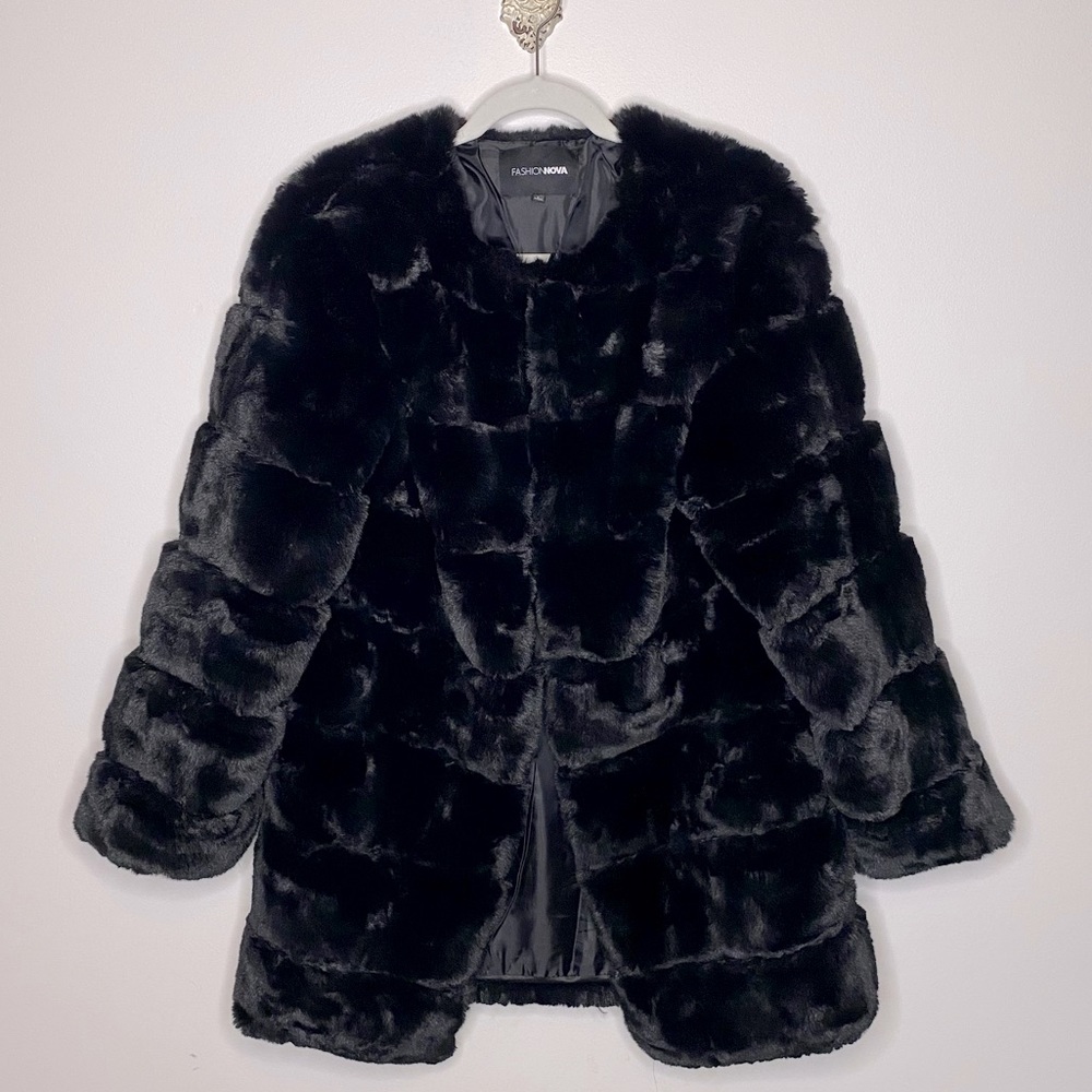 Womens Black Faux Fur Coat